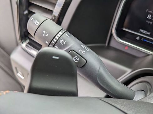 Used 2025 GMC Sierra 1500 AT4 w/ AT4 Premium Package AWD/4WD image 28