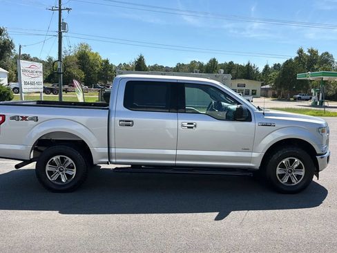 Used 2017 Ford F150 XLT AWD/4WD image 8