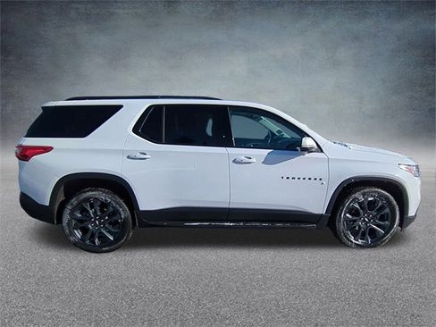 Certified 2021 Chevrolet Traverse RS w/ LPO, Floor Liner Package image 10