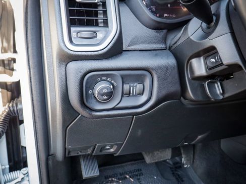 Used 2024 RAM 2500 Laramie w/ Safety Group AWD/4WD image 21