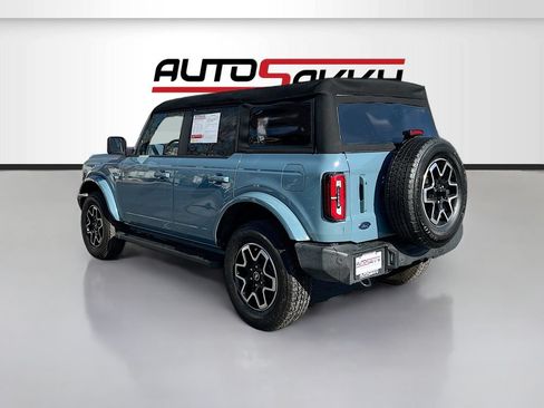 Used 2023 Ford Bronco Outer Banks AWD/4WD image 5