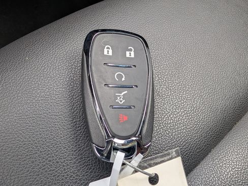 Used 2025 Chevrolet TrailBlazer ACTIV w/ Convenience Package FWD image 18