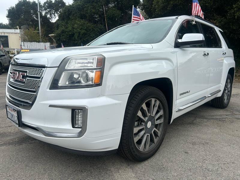 Used 2016 GMC Terrain Denali FWD image 1