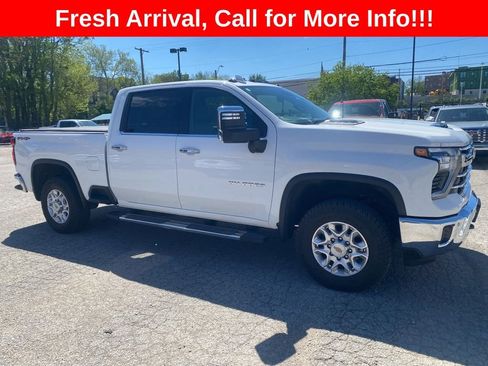 Used 2024 Chevrolet Silverado 2500 LTZ w/ LTZ Plus Package AWD/4WD image 1