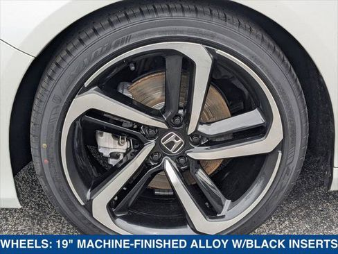 Used 2019 Honda Accord Sport image 9