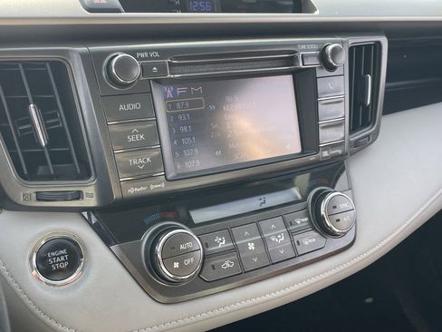 Used 2013 Toyota RAV4 Limited image 5