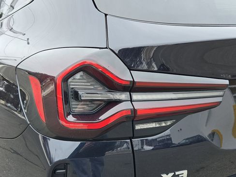 Used 2023 BMW X3 M40i image 10