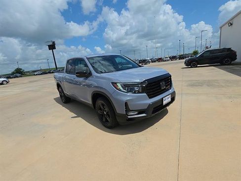 Used 2022 Honda Ridgeline Black Edition image 6