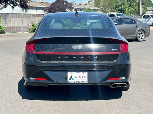 Used 2023 Hyundai Sonata SEL Plus FWD image 4