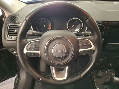 Used 2020 Jeep Compass Latitude image 20