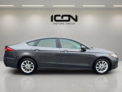 Used 2019 Ford Fusion SE FWD image 6
