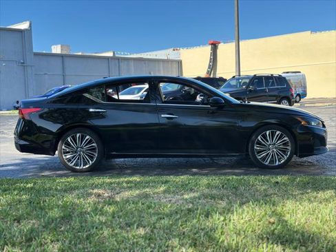 Used 2023 Nissan Altima 2.5 SL image 9