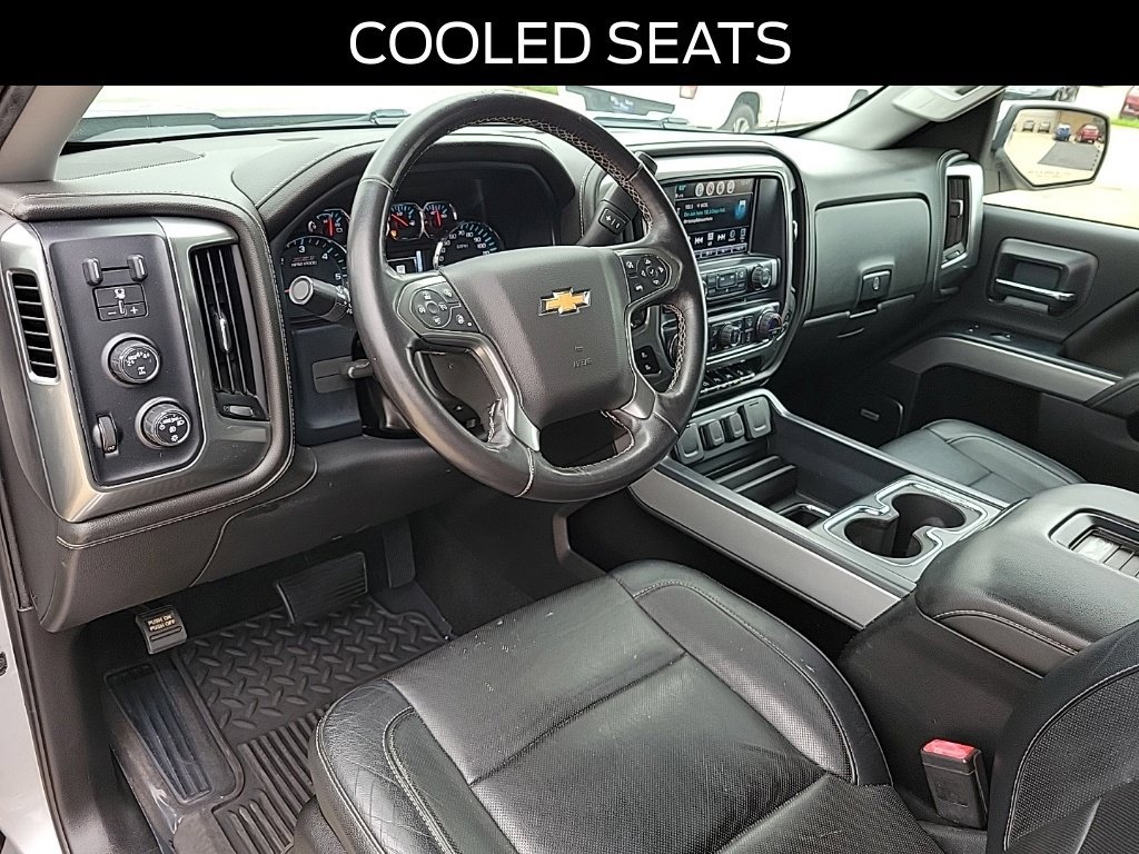 Used 2018 Chevrolet Silverado 1500 LTZ Z71 w/ LTZ Plus Package AWD/4WD image 19
