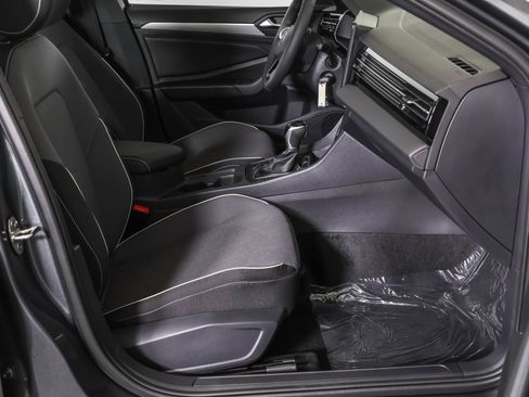Used 2026 Volkswagen Jetta Sport FWD image 41