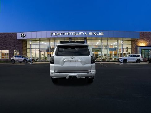 Used 2024 Toyota 4Runner Limited image 20