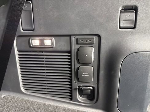 New 2025 Lincoln Navigator Reserve w/ Jet Appearance Package image 30