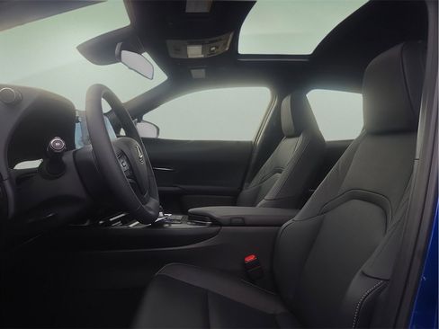 New 2025 Lexus UX 300h FWD image 19