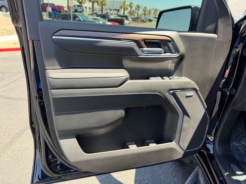 Certified 2024 Chevrolet Silverado 1500 LT Trail Boss w/ Convenience Package II AWD/4WD image 21