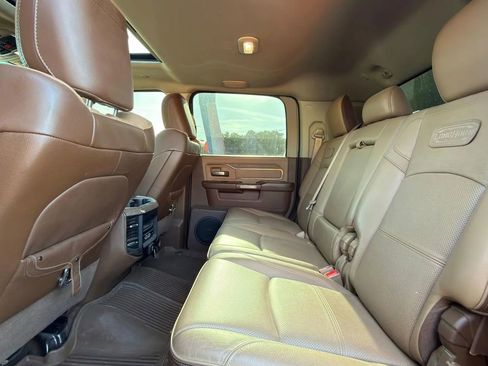 Used 2022 RAM 3500 Limited AWD/4WD image 33