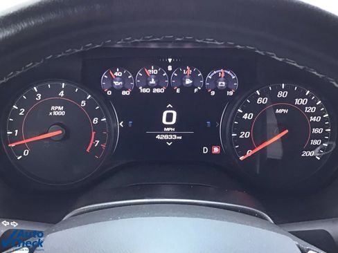 Used 2021 Chevrolet Camaro SS image 22