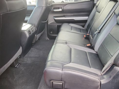 Used 2018 Toyota Tundra Limited image 10