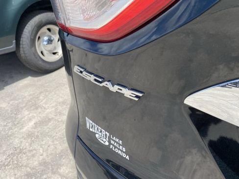 Used 2016 Ford Escape Titanium w/ Equipment Group 301A FWD image 5