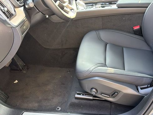 New 2026 Volvo XC60 B5 Core w/ Protection Package Premier image 26