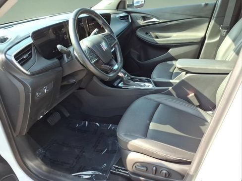 Used 2024 Buick Encore GX Sport Touring w/ Comfort Package FWD image 11