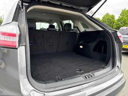 Used 2024 Ford Edge SEL AWD/4WD image 14