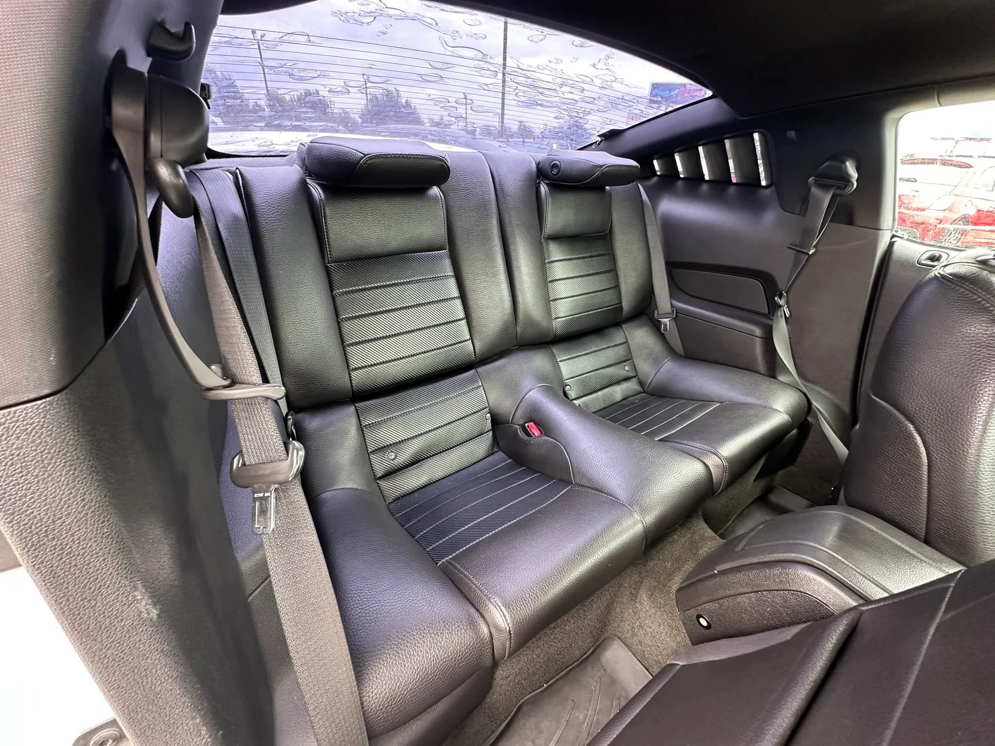 Used 2012 Ford Mustang GT Premium RWD image 11