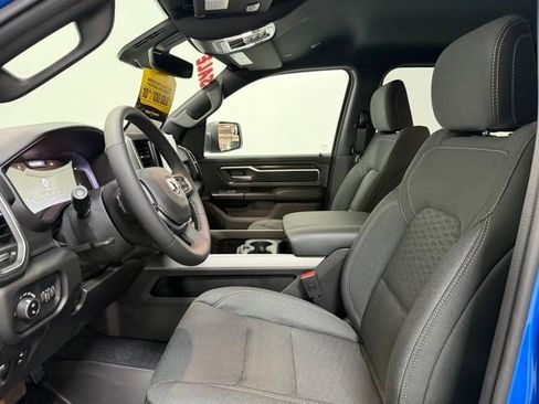 New 2026 RAM 1500 Big Horn AWD/4WD image 9