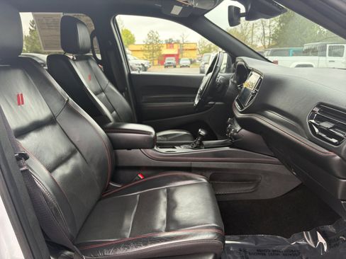 Used 2024 Dodge Durango GT AWD/4WD image 19