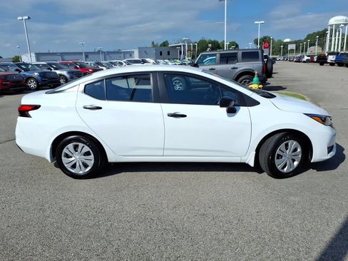 Used 2025 Nissan Versa S w/ Trunk Package FWD image 2