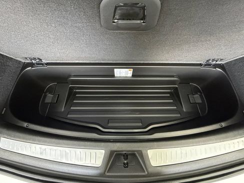 Used 2022 Cadillac XT6 Premium Luxury w/ Technology Package AWD/4WD image 35