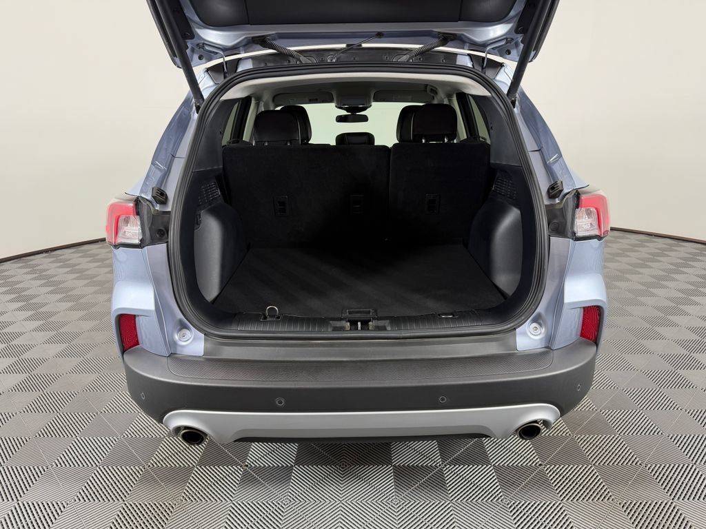 Used 2022 Ford Escape SEL w/ Technology Package AWD/4WD image 23