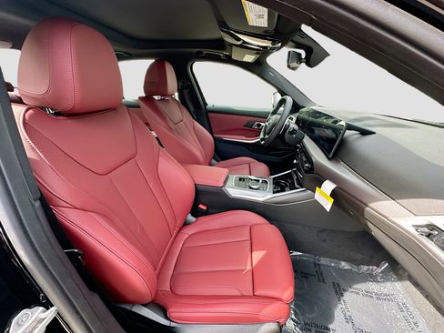 New 2026 BMW 330i Sedan w/ Convenience Package image 23