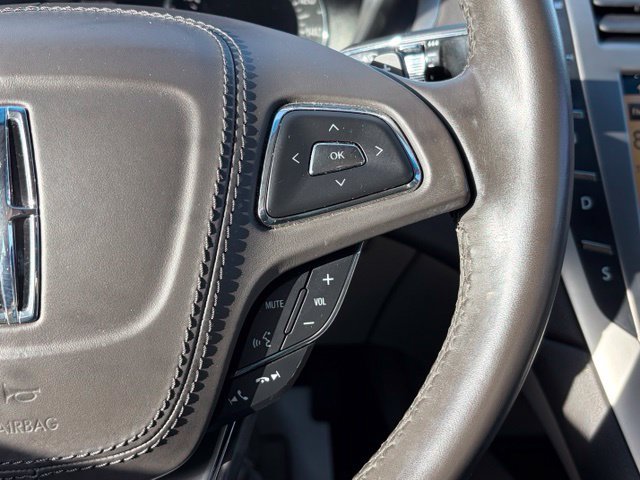 Used 2017 Lincoln MKZ Premiere AWD/4WD image 21