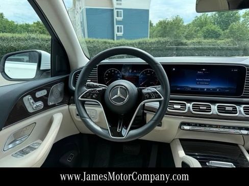 Certified 2026 Mercedes-Benz GLE 450 4MATIC image 18
