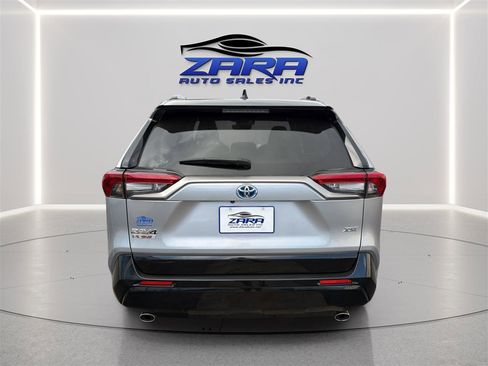 Used 2024 Toyota RAV4 XSE w/ Weather Package AWD/4WD image 6