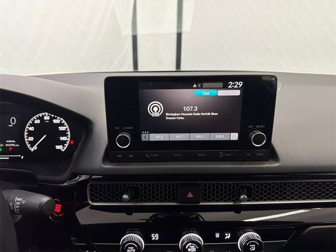 Used 2025 Honda Civic Sport image 26