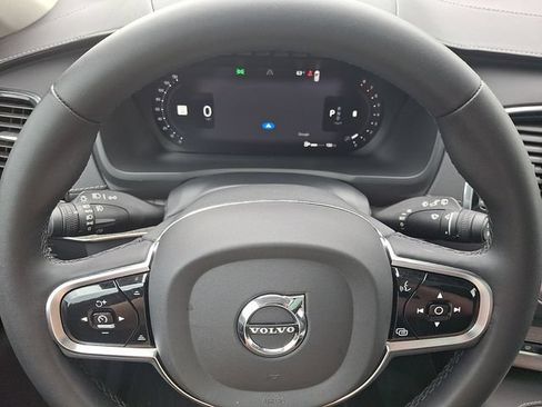 Used 2023 Volvo XC90 B6 Ultimate w/ Protection Package Premier AWD/4WD image 21