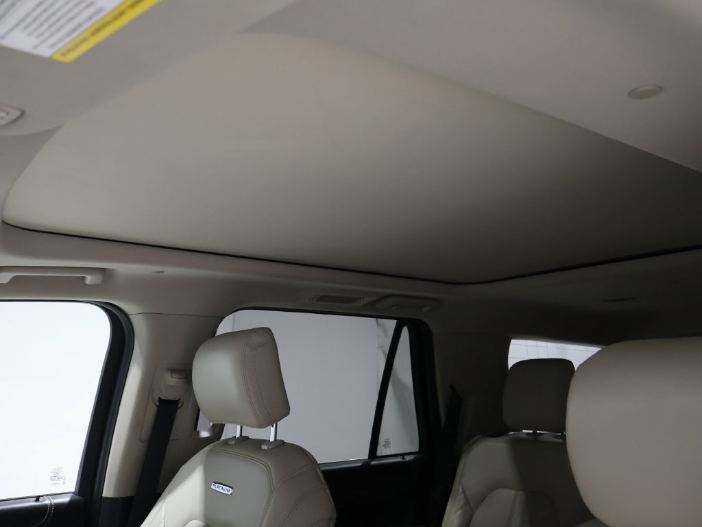 Used 2020 Ford Expedition Platinum AWD/4WD image 11