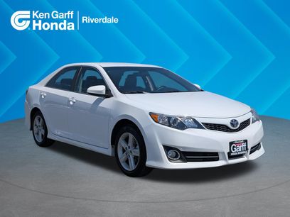 Used 2014 Toyota Camry SE