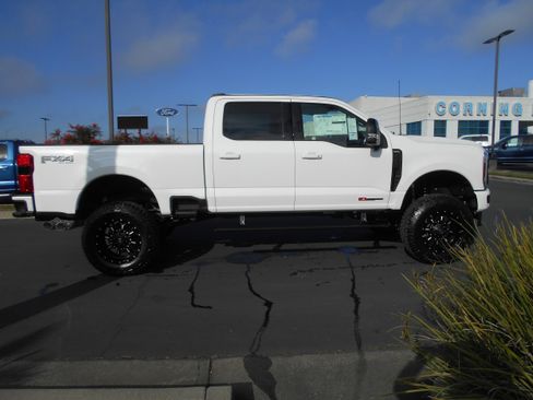New 2025 Ford F250 Lariat w/ Lariat Ultimate Package image 35