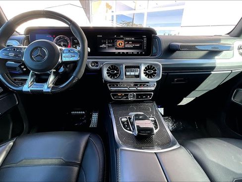 Used 2021 Mercedes-Benz G 63 AMG 4MATIC w/ Seat Comfort Package image 15