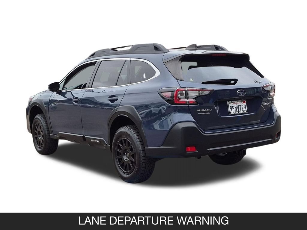 Used 2025 Subaru Outback Premium AWD/4WD image 7