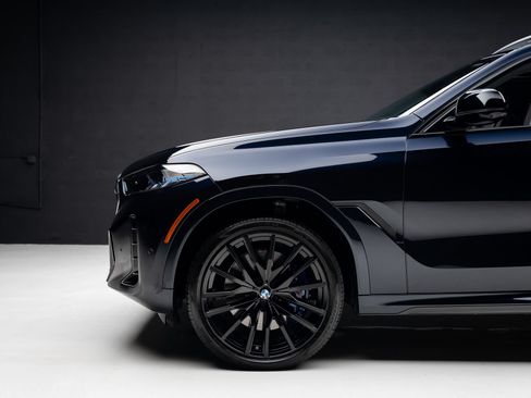 Used 2026 BMW X6 M60i AWD/4WD image 19