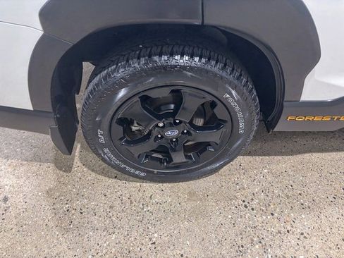 Used 2022 Subaru Forester Wilderness image 28