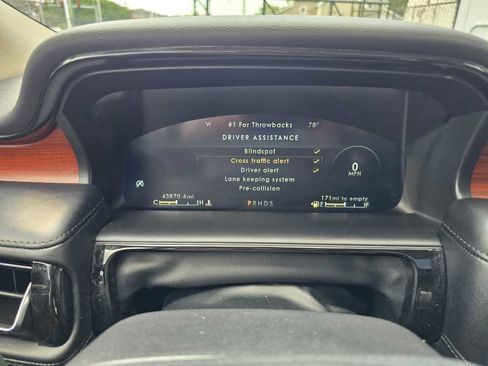 Used 2021 Lincoln Nautilus Reserve w/ Cargo Utility Package image 17