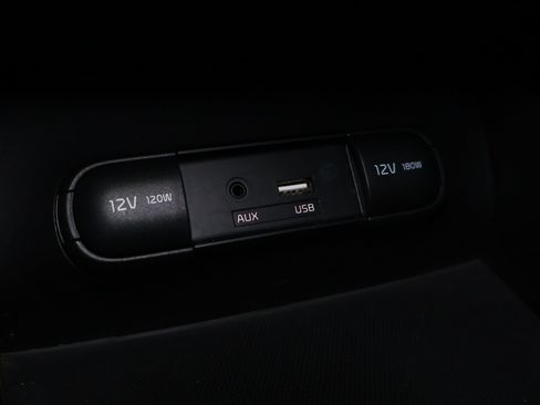 Used 2015 Kia Soul ! w/ Sun & Sound Package FWD image 19